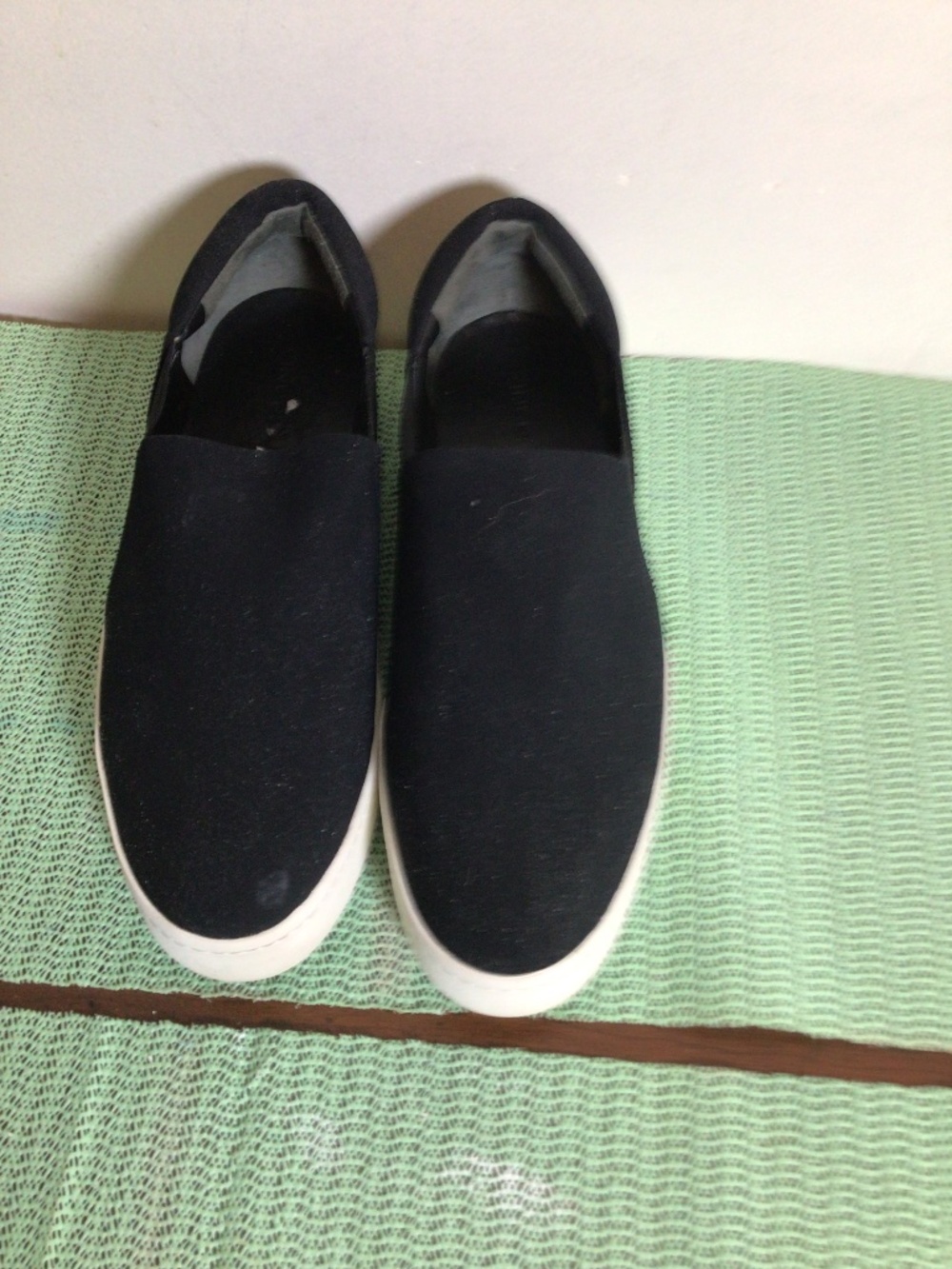 Vince fabric and rubber sole slip on platform shoes SZ US 12M  /Euro 43